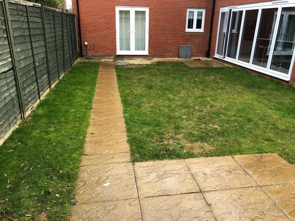 Patio Kandla Gray Sandstone Paving Project In Rickmansworth (1) Patio Kandla Gray Sandstone Paving Project In Rickmansworth (1)