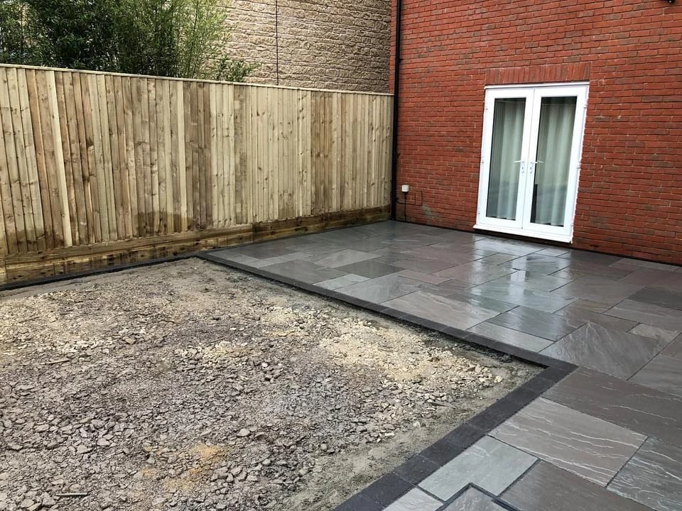 Patio Kandla Gray Sandstone Paving Project In Rickmansworth (6) Patio Kandla Gray Sandstone Paving Project In Rickmansworth (6)