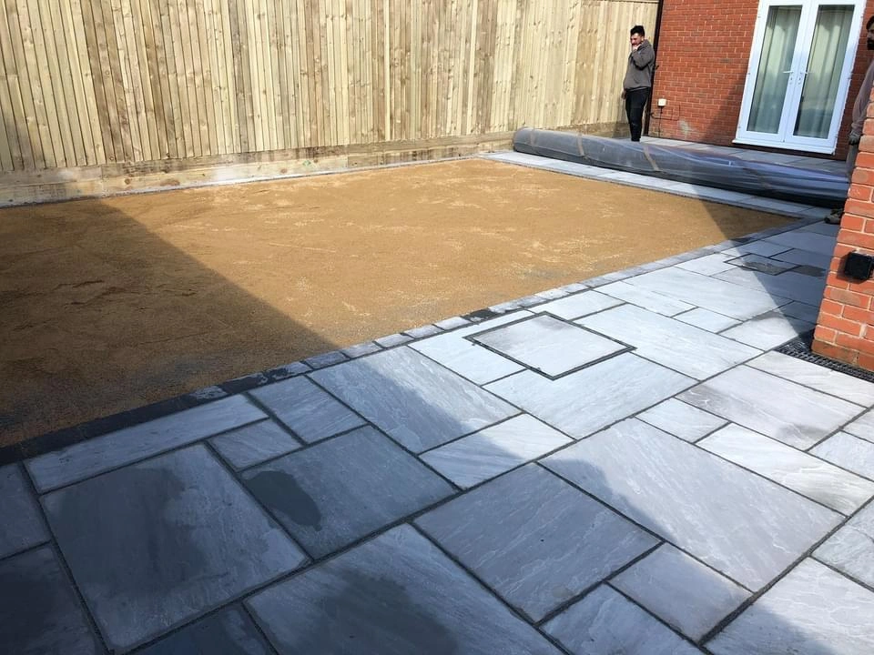 Patio Kandla Gray Sandstone Paving Project In Rickmansworth (7) Patio Kandla Gray Sandstone Paving Project In Rickmansworth (7)