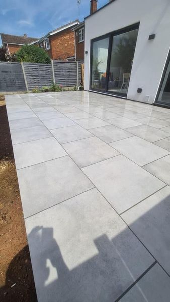 Amazing Porcelain Patio Project Watford 04