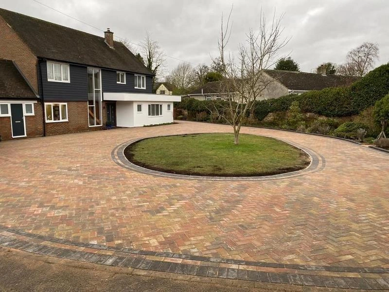 Autumn Gold Block Paving Watford Driveway 09 Autumn Gold Block Paving Watford Driveway 09