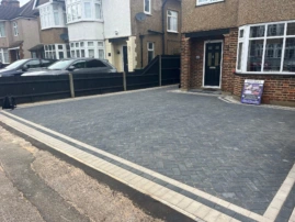 Block Paving Hertfordshire (5) Block Paving Hertfordshire (5)