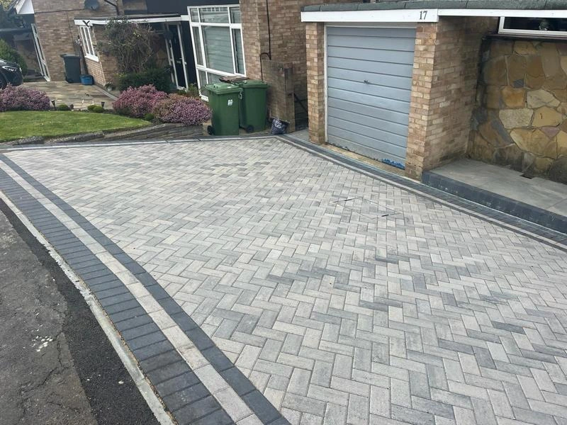 Bushy Block Paved Driveway With Porcelain Step 09 Bushy Block Paved Driveway With Porcelain Step 09