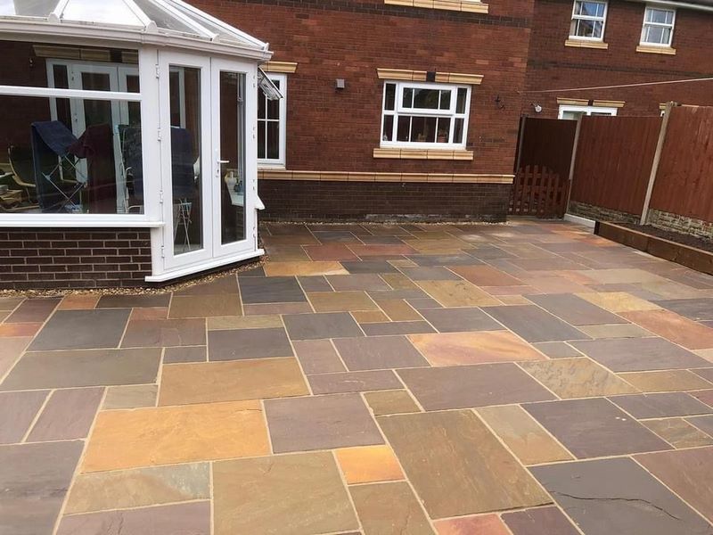 st albans sandstone patio 01