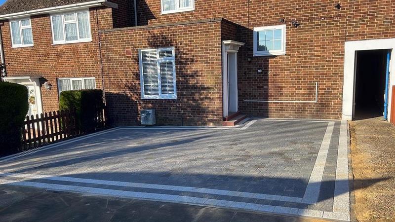 Watford Argent Block Paving 02 1